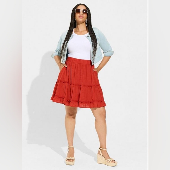 Torrid Mini Clip Dot Ruffled Tiered Skirt Size Large 12 NWT - Picture 4 of 4